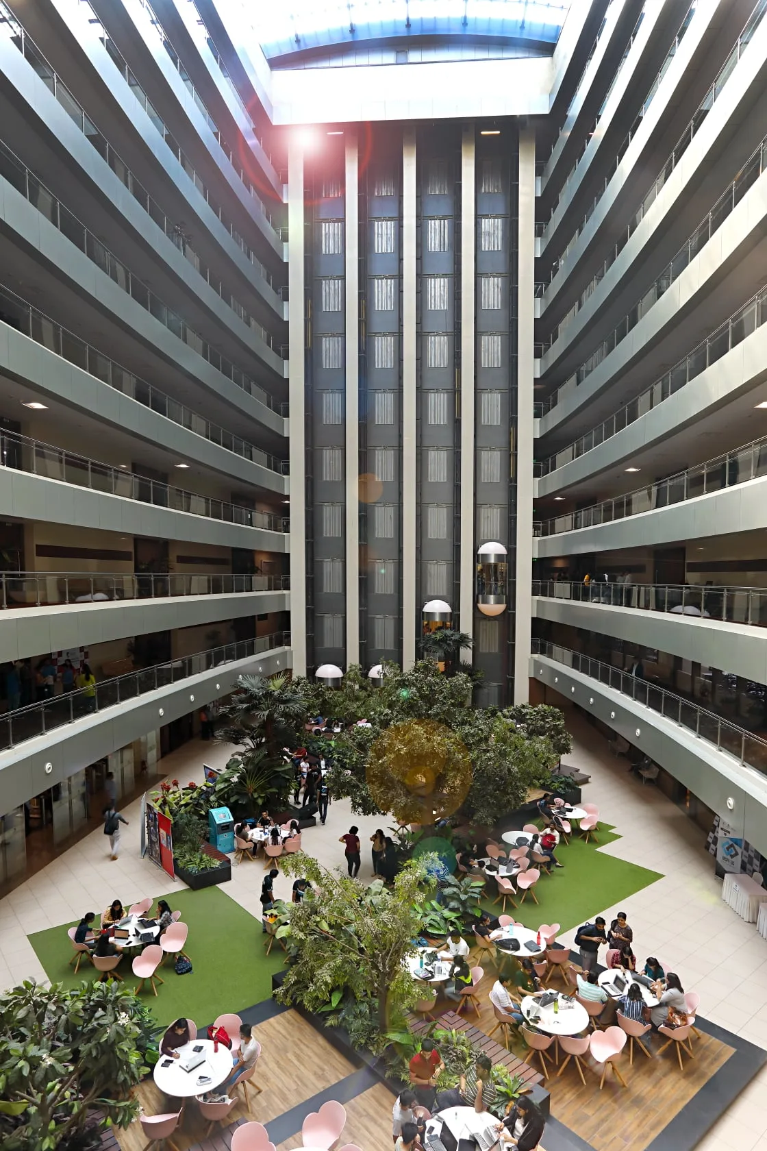  Narsee Monjee Institute of Management Studies Campus