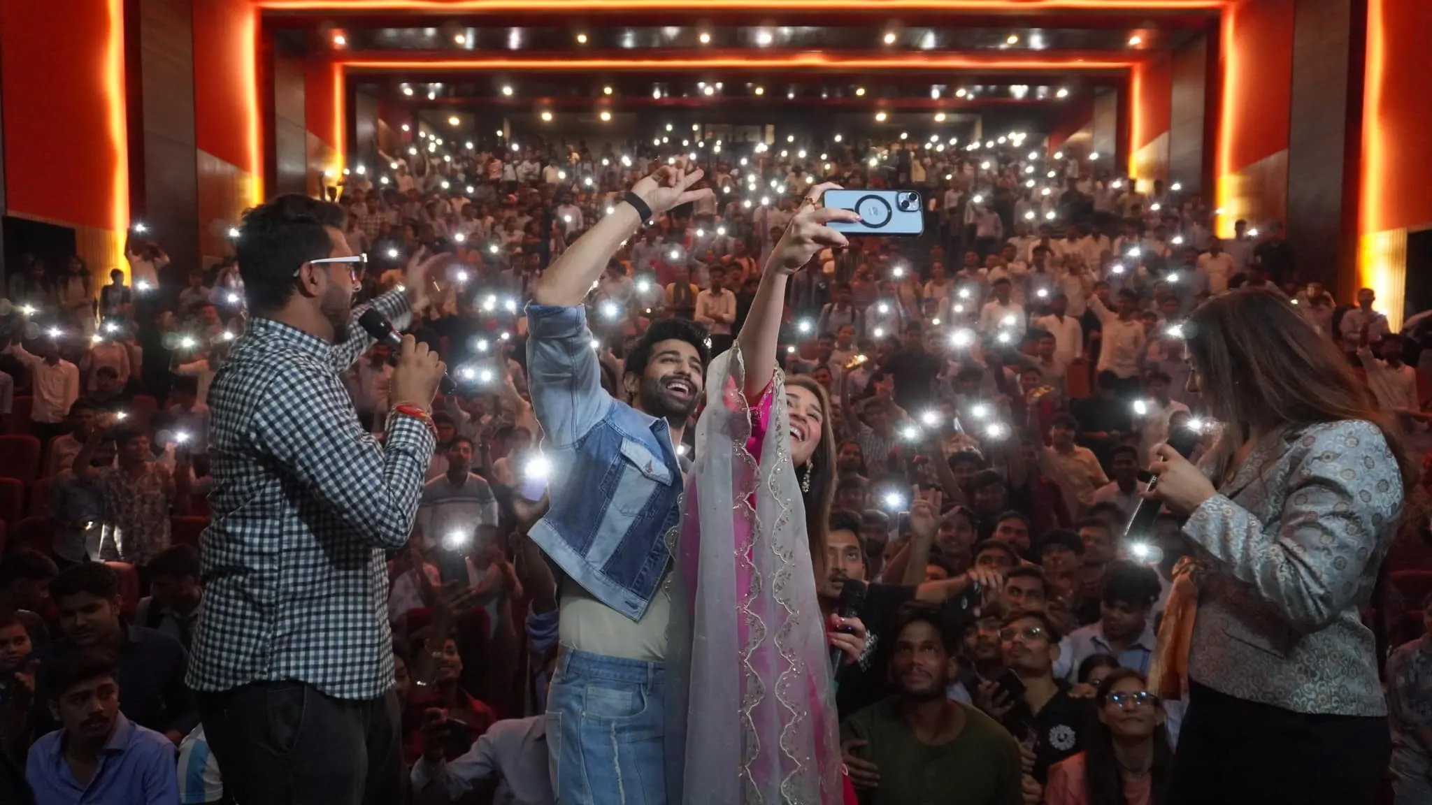 Suresh Gyan Vihar University Live Concerts